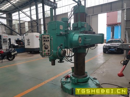 出售中捷Z3150万向摇臂钻