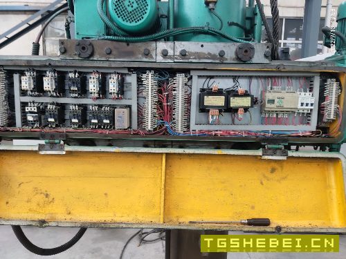 出售中捷Z3150万向摇臂钻