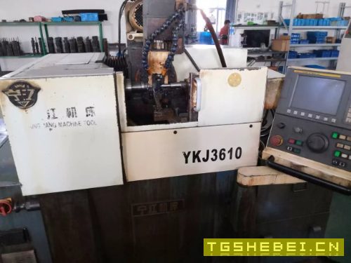 在位出售宁江普什YKJ3610数控高效卧式滚齿机