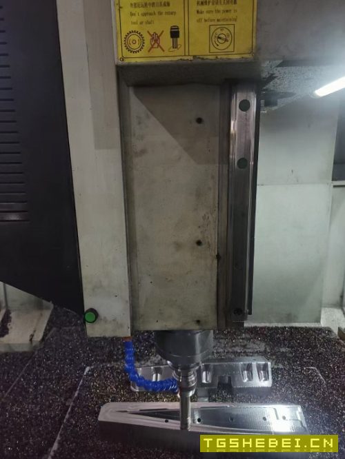 出售1613龙门铣
