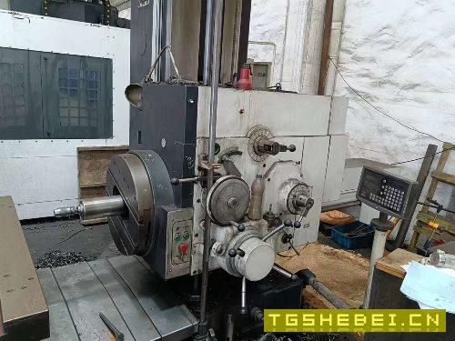 出售:几乎全新汉川TX611C/4镗床一台
