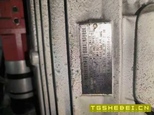 出售:2017年南通新强2012普通龙门铣。工作台2000.