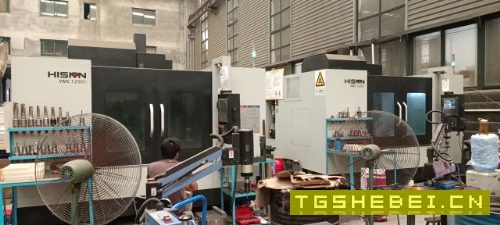 出售21年海天1260加工中心2台