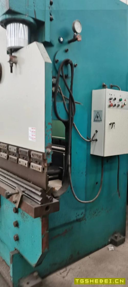出售数控折弯机WF67K-200T/5000