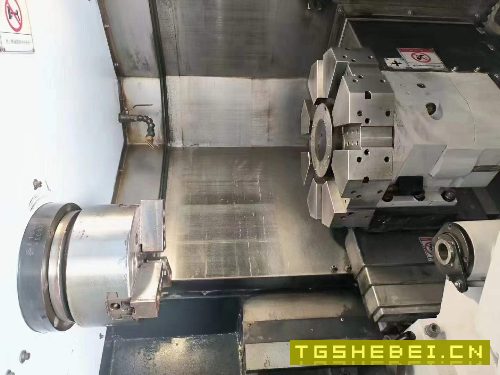 出售：同款两台2019年友佳350斜床身车床