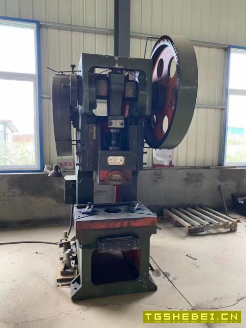 出售WF67K-200T/4000数控折弯机