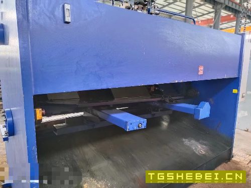 出售QC11K-162500数控闸式剪板机