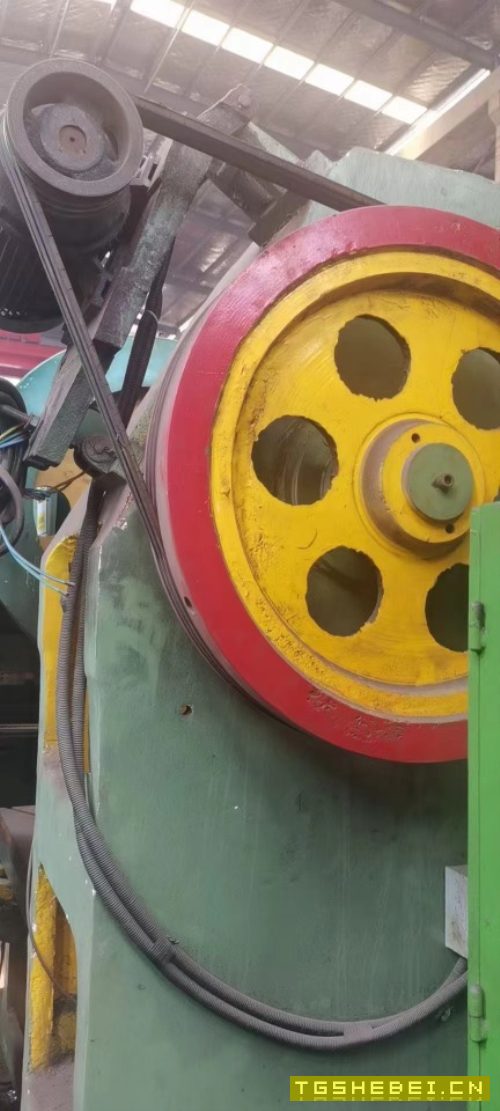 出售JD21-80吨冲床