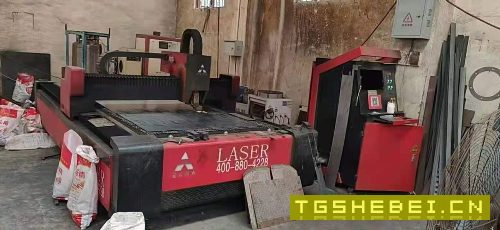 2021年1500W3015激光切割机