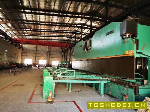 出售WF67K-1200T/12米数控折弯机