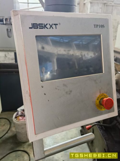 出售WF67K-100T/3200数控折弯机