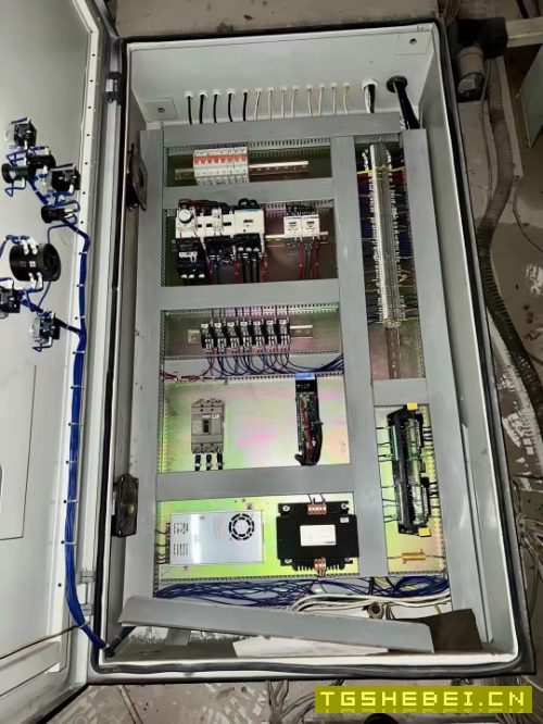 出售WF67K-500T/8000数控折弯机