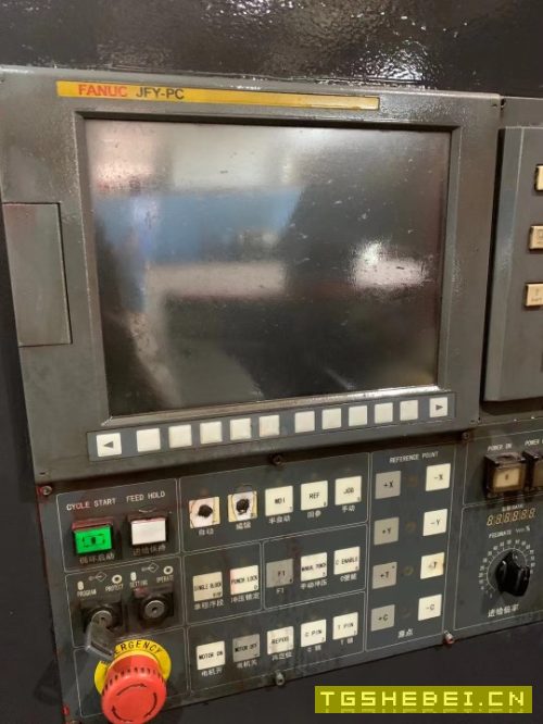 江苏金方圆VT一300数控转塔冲，工作台面1250X250.