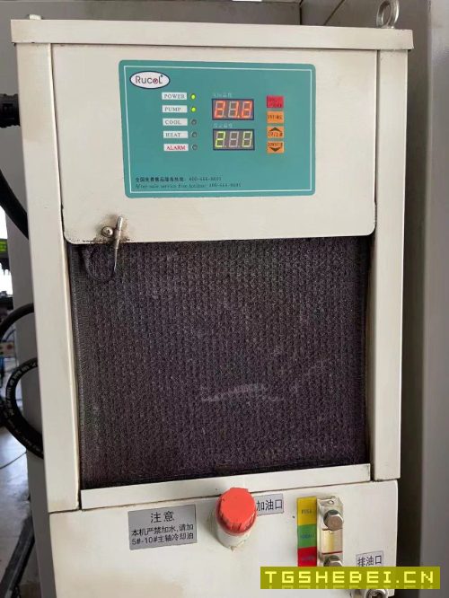 刚买下同款两台柯业850立加,三轴线軌,BT40主轴.
