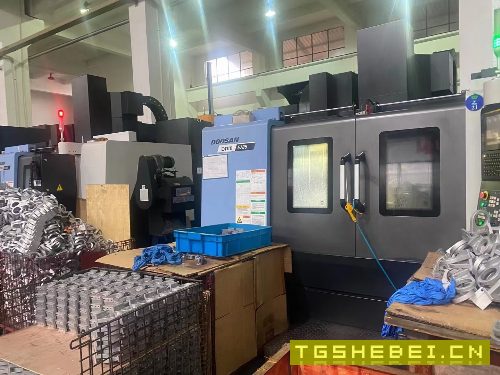 19年斗山5705(1米机)后置排销器,31万,带中心.