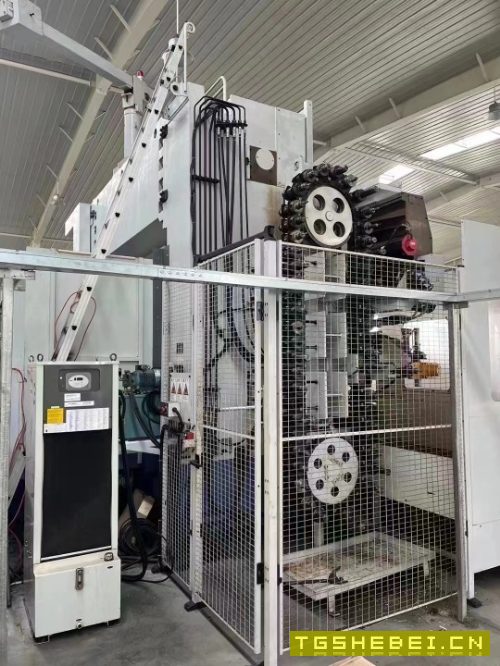 出售日本三菱3.3/5米龙门加工中心