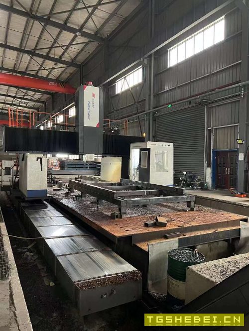 出售:纽威30120龙门加工中心,工作台3.814米