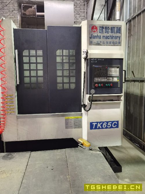 4台建哈数控立车，广数系统的。都是2020年的