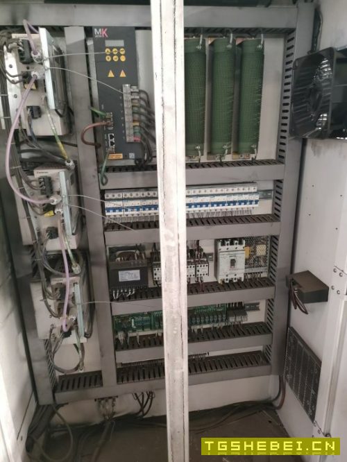 出售:3020数控龙门铣,工作台1.6/3米,Z轴行程8.