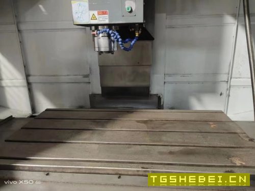 其锐达1270加工中心一台