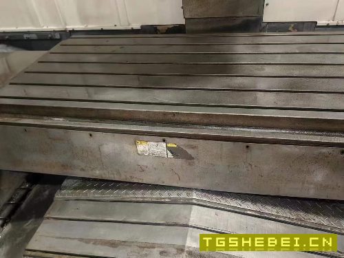 出售:泉州佳泰1680加工中心一台