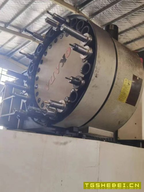 乔峰2217龙门加工中心,发那科系统,线轨机,带刀库,工作台1450-2300,门.