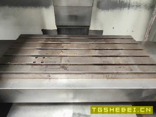 2019年威诺850加工中心，两线一硬，Y轴四导轨，发那科.