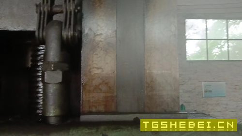 武重2米滚齿机