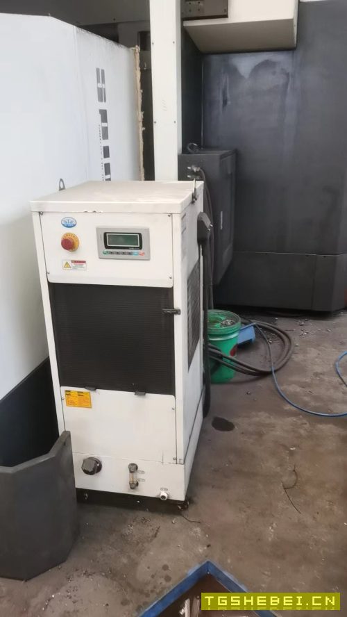 出售:新诺1016数控龙门,行程1650/1100/600,中心出水.