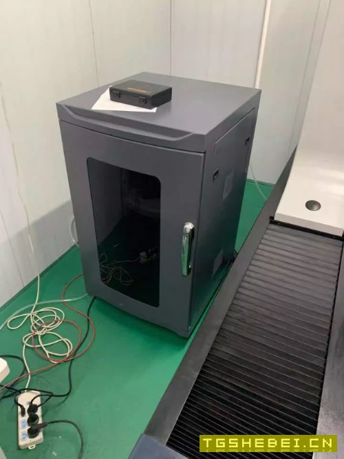 19年爱德华全自动三坐标行程800X1000X600