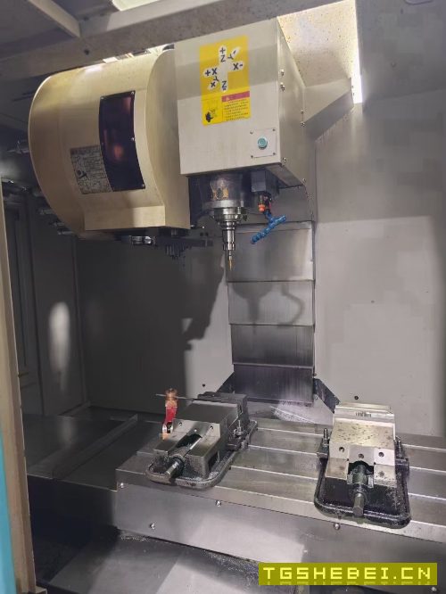 乔峰650，BT40，12000转，精度一丝内，四轴不带，