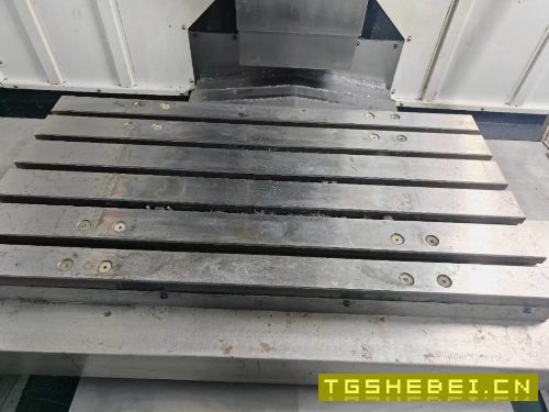 台T群8L加工中心