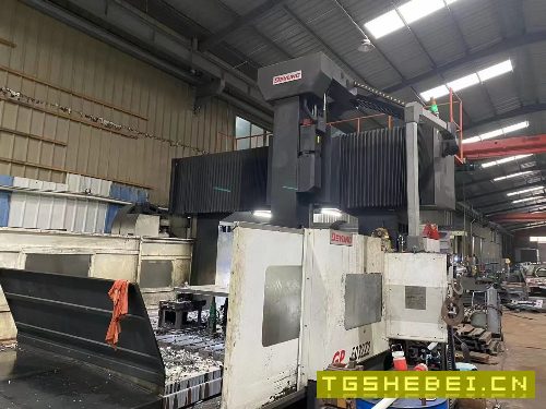 德扬5032龙门加工中心