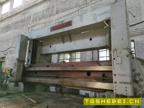 武重5米立车，加工高度2米，卡盘4米，