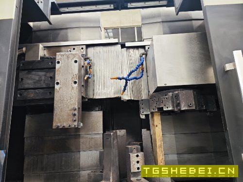 出售双刀架建哈数控立车VTCD70