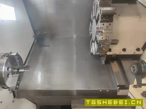 2021年日本原装泷泽2100L6数控斜轨车床,8寸液压中孔.