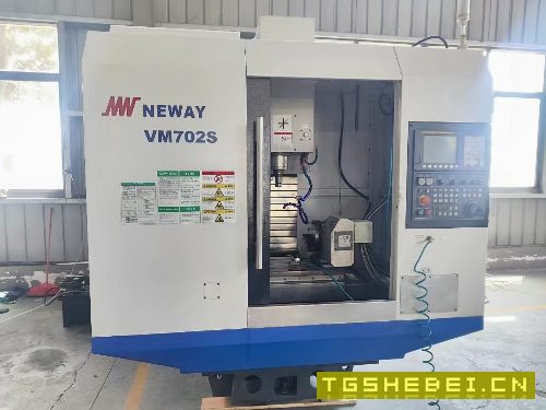 同款两台2019年纽威702s加工中心,发那科mf系统,三线.