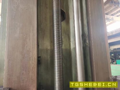低价出售:武汉重型机床厂T6216C落地镗一台。行程:高.