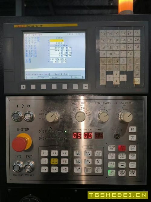 广东豪特曼8寸数控斜轨车床一台,8寸卡盘,12工位伺服.