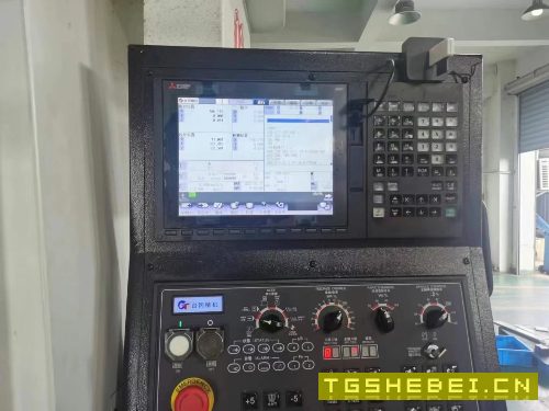 准新台冈855加工中心,三菱m80系统,重型机,特价秒杀.