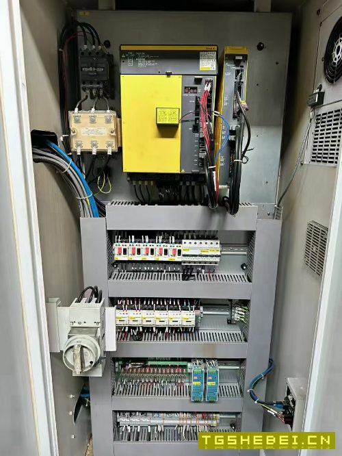 普拉迪型材加工中心PYC-4500一台,发那科MF .