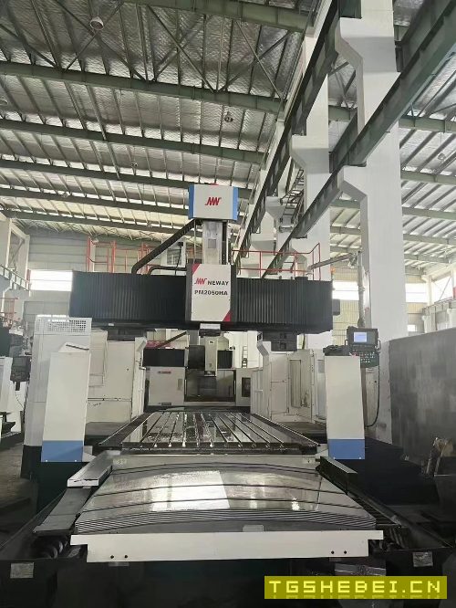 21年纽威2050龙门加工中心