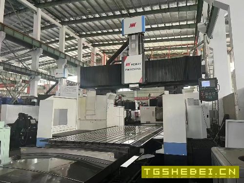 21年纽威2050龙门加工中心