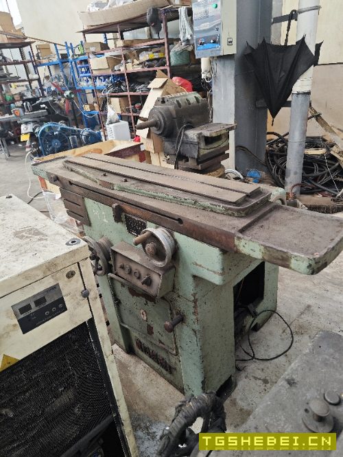 工具磨,工具铣。