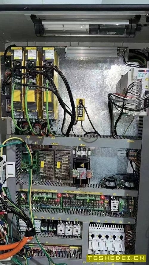 台湾主新德SUPERTECGM45CNC内外圆磨床::新机120万买.