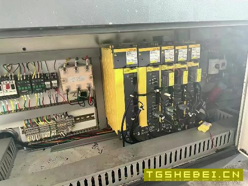 新到2016年雷德数控2500型材机一台,工作台2500&#.