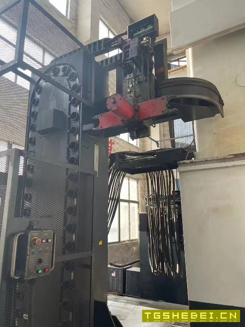 韩国进口斗山DB130CX镗铣加工中心,发那科31i系统,双.