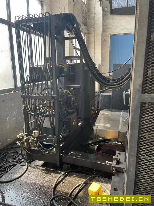 韩国进口斗山DB130CX镗铣加工中心,发那科31i系统,双.