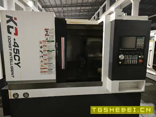 科亚6寸车铣复合一台,2022年设备,15工位刀塔,6寸卡.
