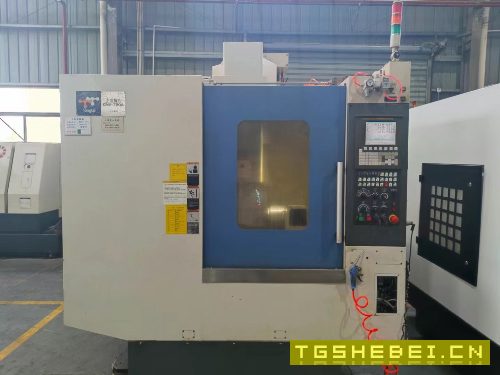 2014年台湾东台CMV-720A加工中心,发那科MD系统,三轴.